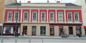 Az Andrássy út 9. műemlék homlokzata a 2024-ben befejezett felújítás után